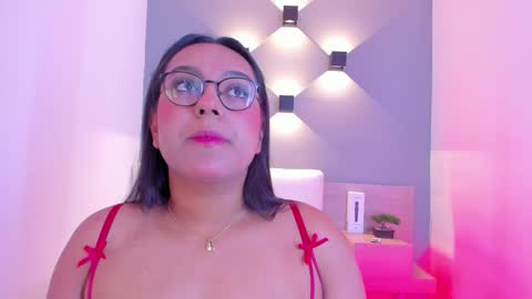 Ella online show from 13, 1, 2025