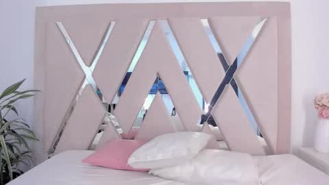 Ella online show from 9, 2, 2026