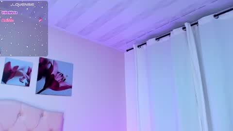 Snapshot of ellarosee_ chatting on 5, 12, 2024 ellarosee_ online show from 5, 12, 2024