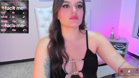 Snapshot of ellarosee_ chatting on 17, 2, 2025 ellarosee_ online show from 17, 2, 2025