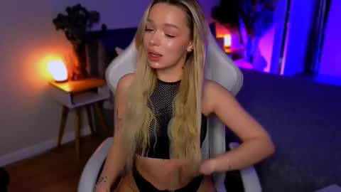 Ella online show from 20, 3, 2026