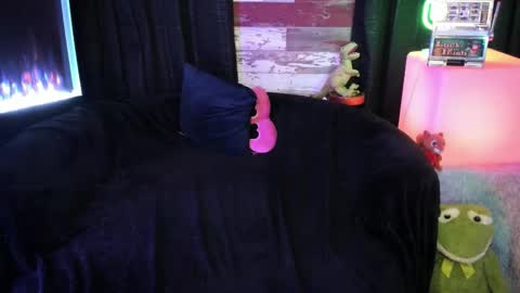 ELLE online show from 8, 2, 2026