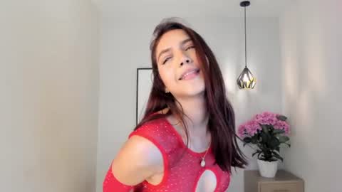 Snapshot of elle_argent chatting on 25, 6, 2026 Eliana online show from 25, 6, 2026