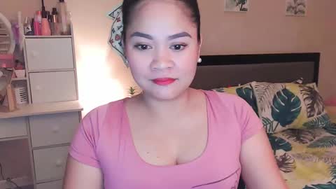 Snapshot of elleelle123 chatting on 2, 12, 2024 Ann online show from 2, 12, 2024