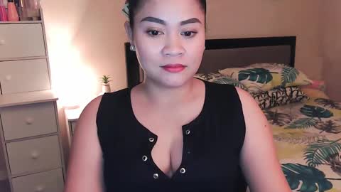 Snapshot of elleelle123 chatting on 3, 12, 2024 Ann online show from 3, 12, 2024