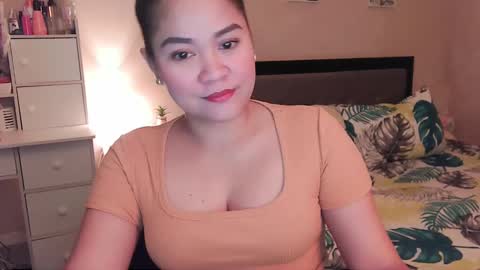 Snapshot of elleelle123 chatting on 5, 12, 2024 Ann online show from 5, 12, 2024