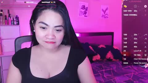 Snapshot of elleelle123 chatting on 18, 1, 2025 Ann online show from 18, 1, 2025