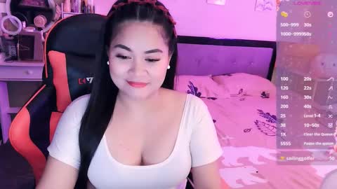 Snapshot of elleelle123 chatting on 18, 9, 2025 Ann online show from 18, 9, 2025