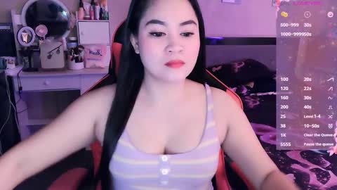 Snapshot of elleelle123 chatting on 20, 11, 2025 Ann online show from 20, 11, 2025