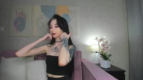 Snapshot of ellen_hops chatting on 10, 2, 2026 Ellen online show from 10, 2, 2026