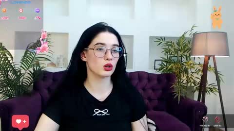 ellie_magic online show from 16, 4, 2026