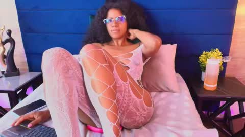 Snapshot of elliee_alves chatting on 31, 3, 2026 elliee_alves online show from 31, 3, 2026