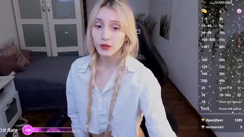 elliefrost online show from 1, 3, 2025