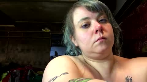 Snapshot of ellielouise11 chatting on 16, 2, 2025 Ellie Louise online show from 16, 2, 2025