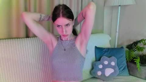 Snapshot of ellierough chatting on 14, 7, 2026 ellierough online show from 14, 7, 2026