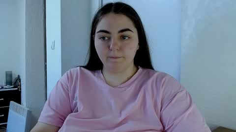 Ellie online show from 4, 5, 2026