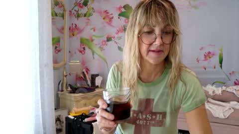 Ella Bella Bo Bella online show from 16, 1, 2026