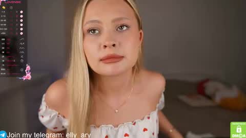 elly_ary online show from 14, 10, 2025