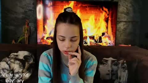 Snapshot of elly_ary chatting on 17, 3, 2026 elly_ary online show from 17, 3, 2026