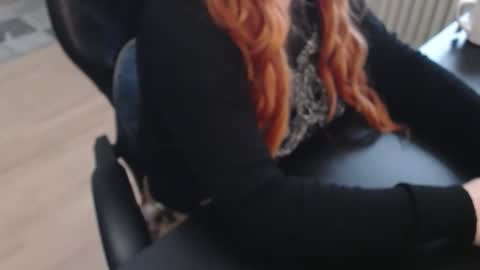 Elly online show from 22, 11, 2025