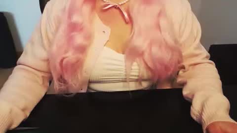 Elly online show from 27, 3, 2026