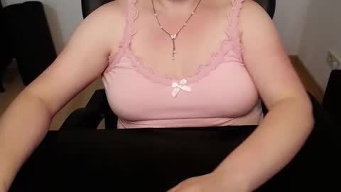 Elly online show from 2, 6, 2026