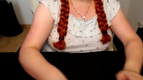 Elly online show from 14, 7, 2026