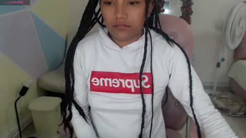 Elly online show from 30, 12, 2024