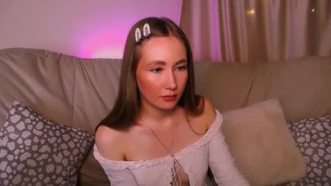  Elly  online show from 6, 2, 2026