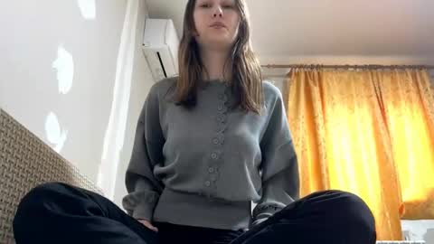 Snapshot of ellyspoerer chatting on 23, 4, 2026 Sonya online show from 23, 4, 2026