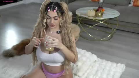 Elly online show from 21, 10, 2025