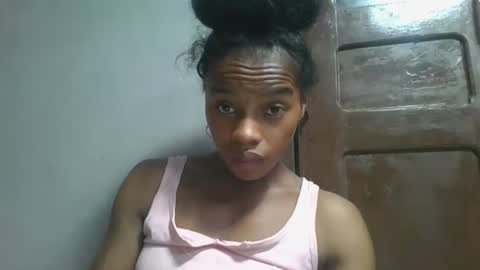 Snapshot of elodie228680 chatting on 30, 4, 2026 elodie228680 online show from 30, 4, 2026
