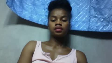Snapshot of elodie228680 chatting on 18, 5, 2026 elodie228680 online show from 18, 5, 2026