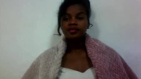 Snapshot of elodie228680 chatting on 10, 6, 2026 elodie228680 online show from 10, 6, 2026