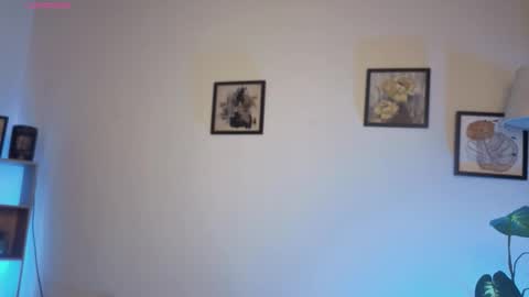 Eloise  . online show from 21, 12, 2025