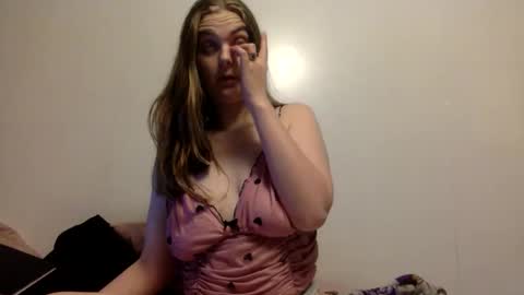 Daddy Emmy online show from 25, 4, 2026