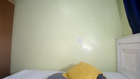 Snapshot of elowen655796 chatting on 6, 7, 2026 ELOWENA online show from 6, 7, 2026