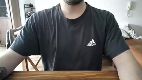 Snapshot of elriclust chatting on 3, 3, 2026 elriclust online show from 3, 3, 2026