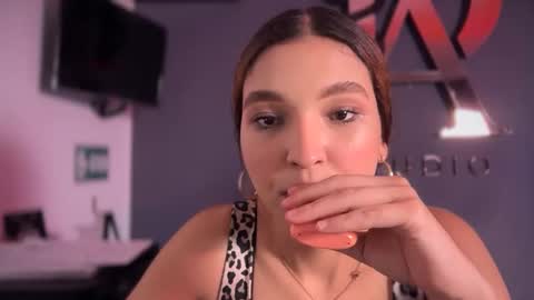  ELSA  online show from 24, 9, 2025