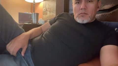 Snapshot of elvecinoequipadon chatting on 26, 6, 2026 Petrhus Rockpic online show from 26, 6, 2026