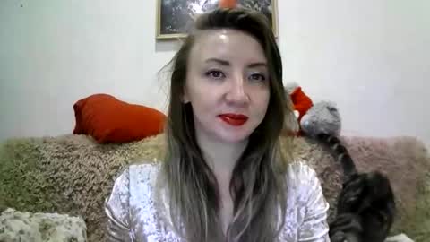 Snapshot of elvinasweet chatting on 7, 10, 2025 ElvinaSweet online show from 7, 10, 2025