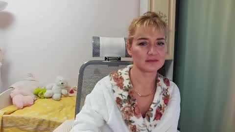 Elvira online show from 3, 12, 2024