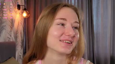 Snapshot of elvyrose chatting on 13, 7, 2026 Alex online show from 13, 7, 2026