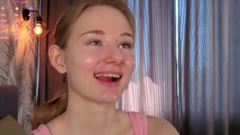 Snapshot of elvyrose chatting on 5, 8, 2026 Alex online show from 5, 8, 2026