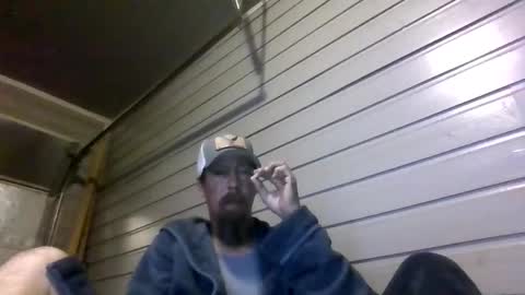 elwooood7 online show from 12, 4, 2026