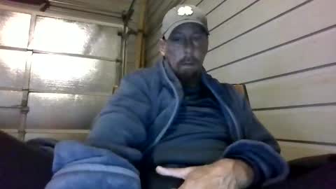 elwooood7 online show from 19, 4, 2026