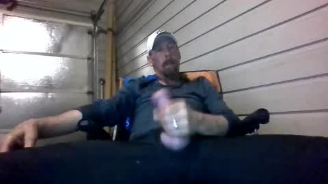 Snapshot of elwooood7 chatting on 9, 5, 2026 elwooood7 online show from 9, 5, 2026