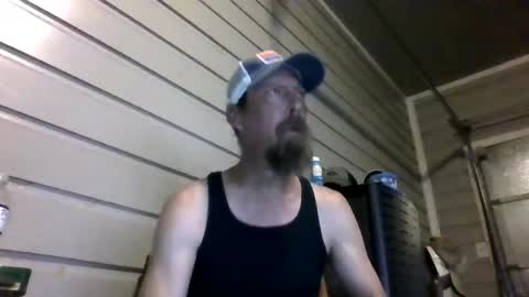 Snapshot of elwooood7 chatting on 12, 7, 2026 elwooood7 online show from 12, 7, 2026