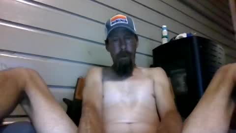 Snapshot of elwooood7 chatting on 1, 8, 2026 elwooood7 online show from 1, 8, 2026