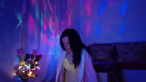 Elisa online show from 28, 1, 2025